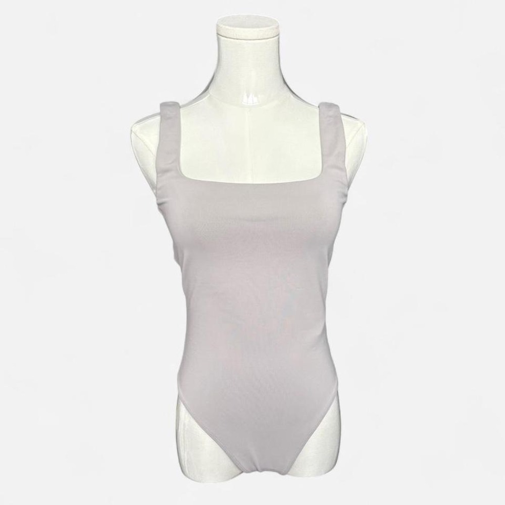 Babaton grey square neck bodysuit with back cutouts #bodysuit #aritzia
